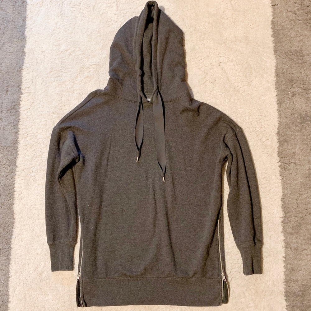 Aerie charcoal gray hoodie
